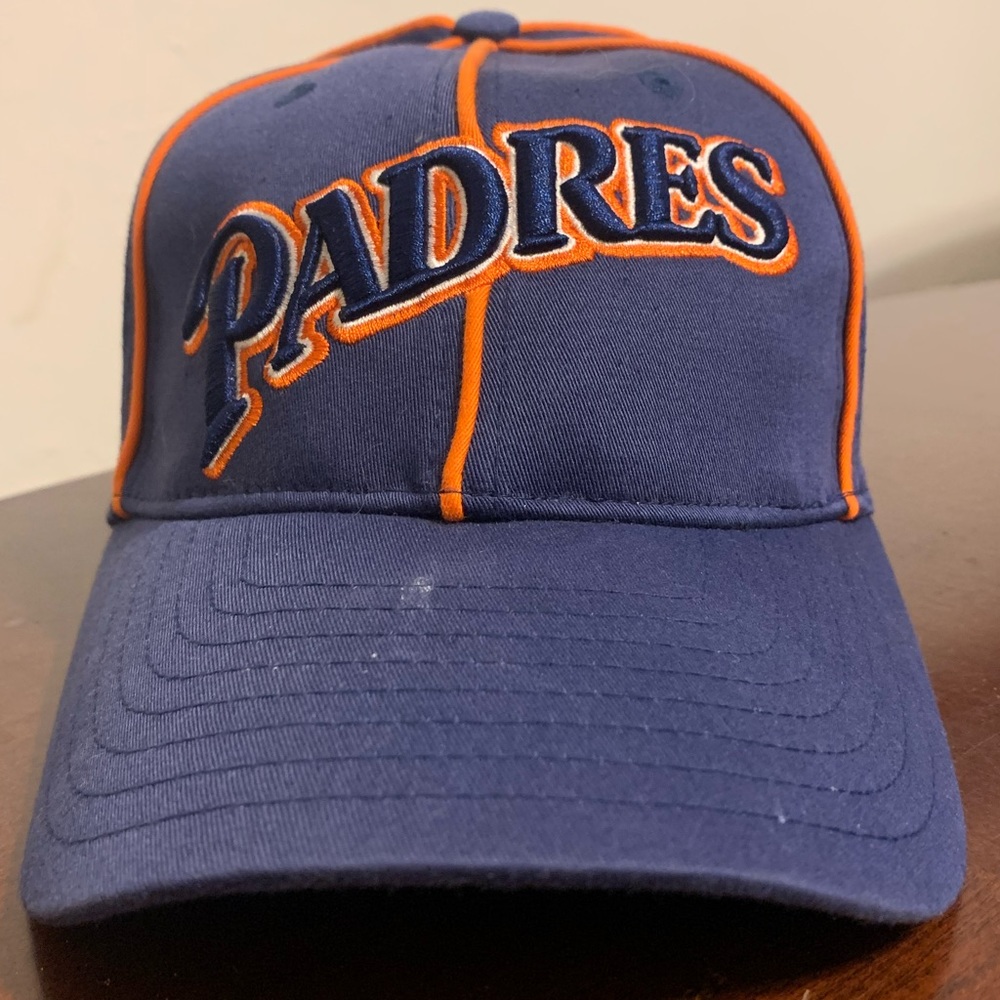San Diego Padres Retro Spellout Flex-Fit Sz S/M - Picture 1 of 7